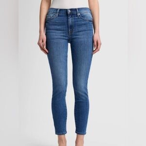 7 For All Mankind - the Ankle Skinny, size 27. EUC
